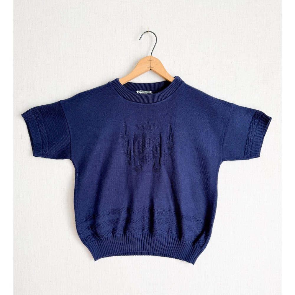 Vintage Navy Blue Short Sleeve Knit‎ Sweater Embossed Crest Crew Neck Navy Blue